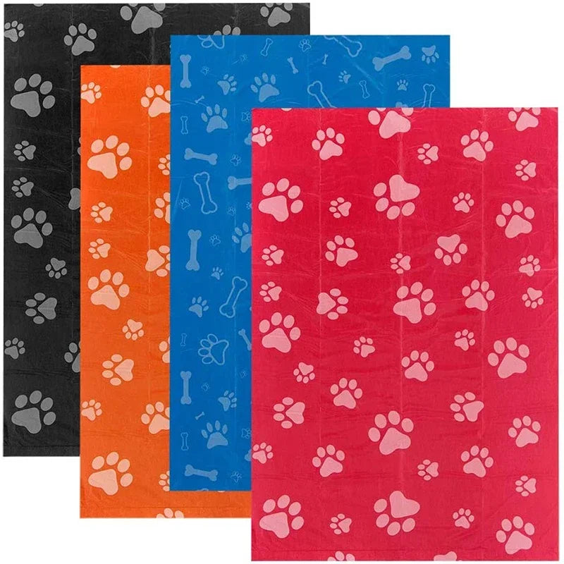 Rolls of Dogs Outdoor Poop Bags